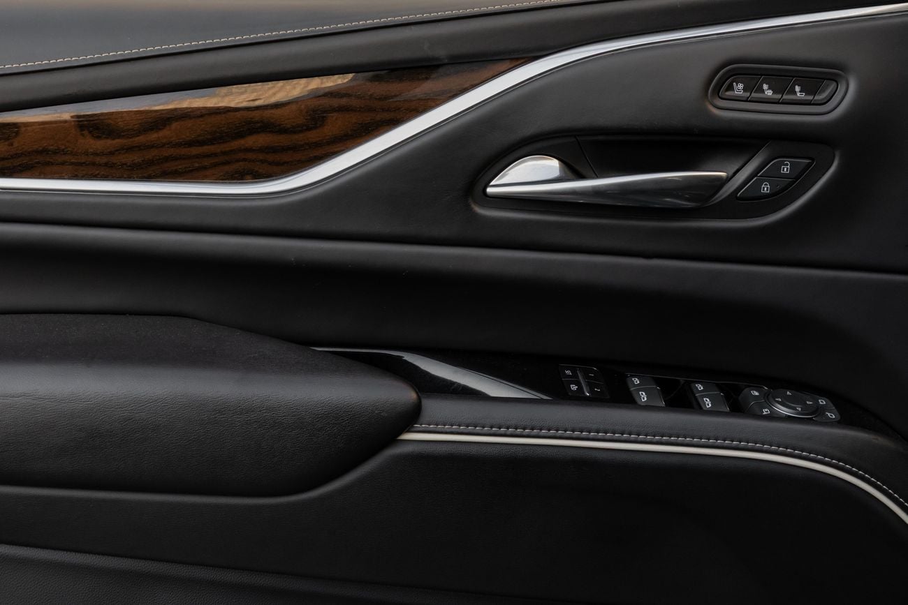 كاديلاك إسكالاد Escalade Sport Platinum | 4,759 P.M | 0% Downpayment | Agency Service Contract