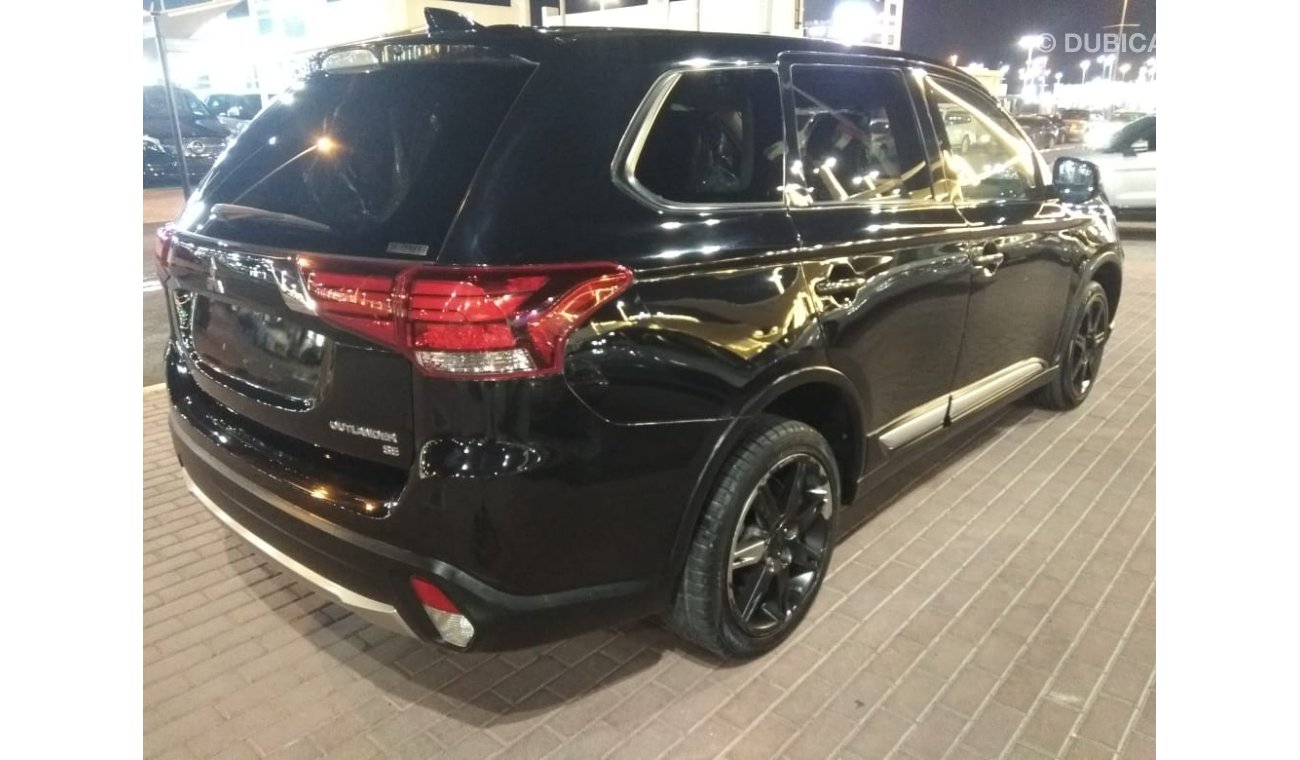 Mitsubishi Outlander 4wd SE  -  7 Seater   2.4     Special Edition