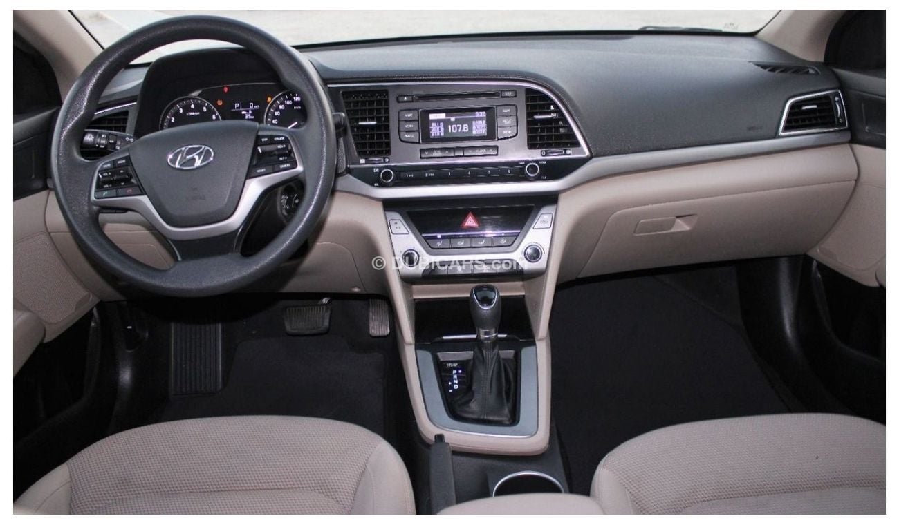 هيونداي إلانترا هيونداي إلنترا 2018 خليجي بحالة ممتازة بدون حوادث نظيفه جدا من الداخل والخارج