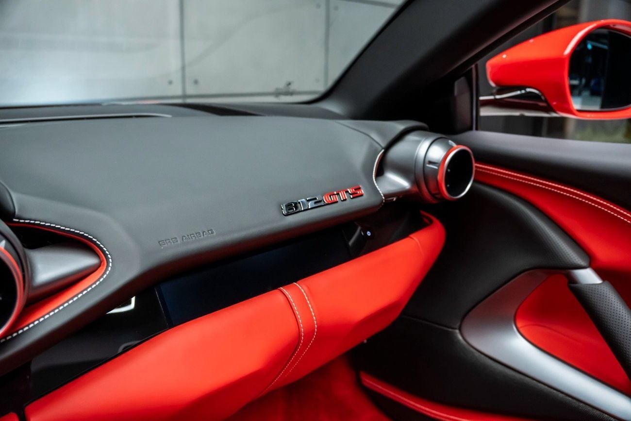 Ferrari 812