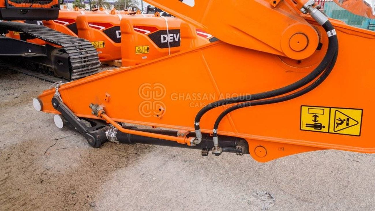 Develon DX225LCA DX225LCA-7M Crawler Excavator MY2025