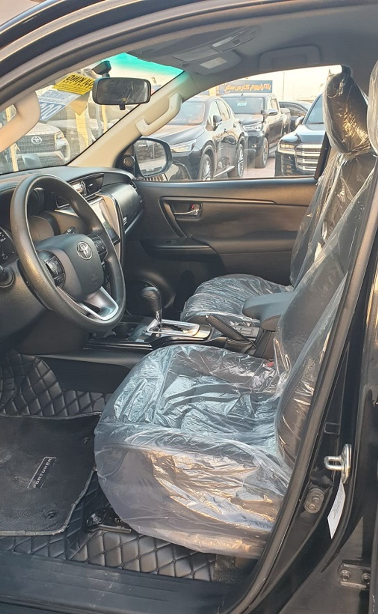 Toyota Fortuner 2.7L 4WD PETROL - USED