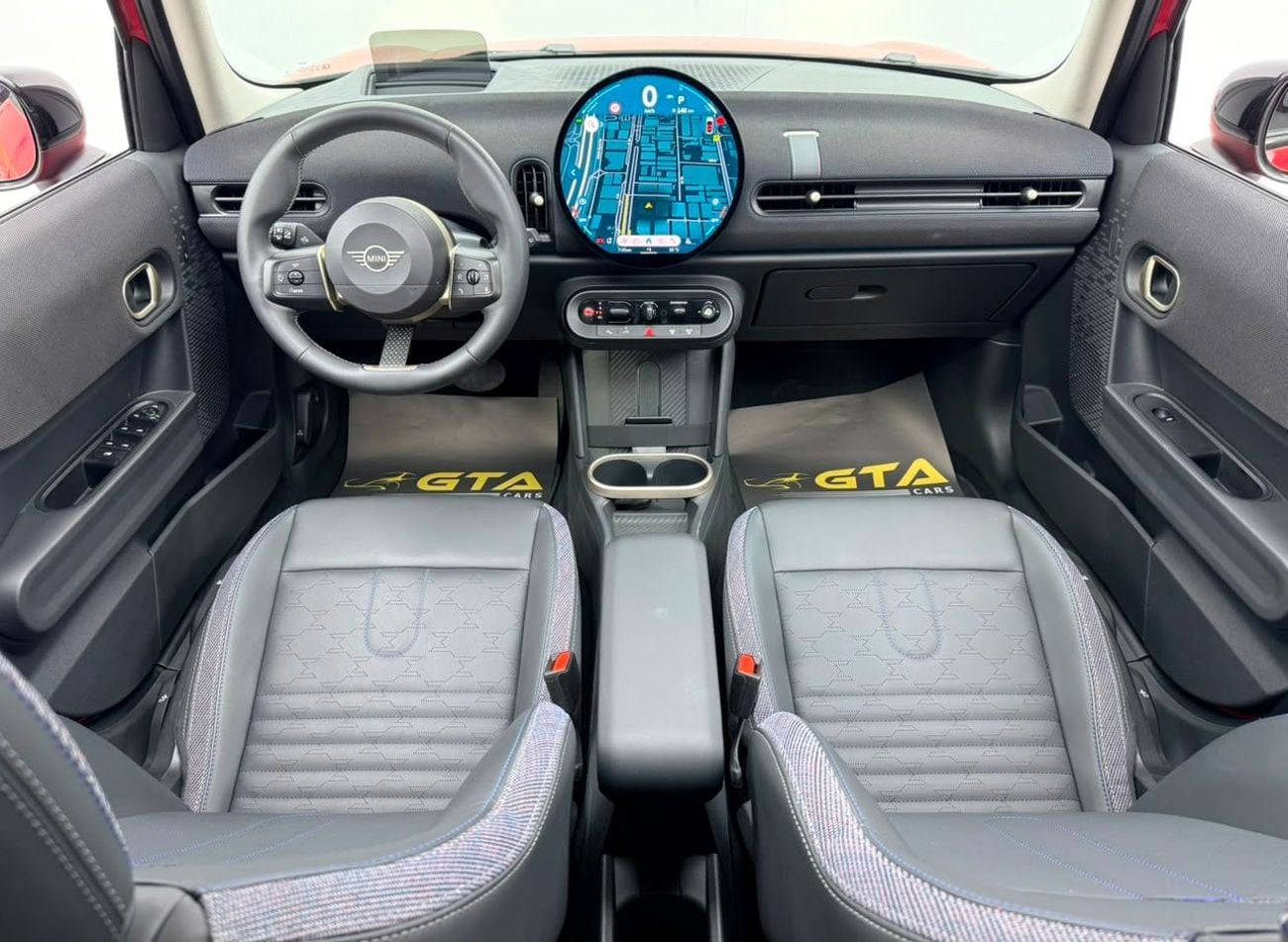 Mini Cooper C 2025 MINI Cooper C, 2027 MINI Warranty + Service Pack, Full MINI Service History, GCC