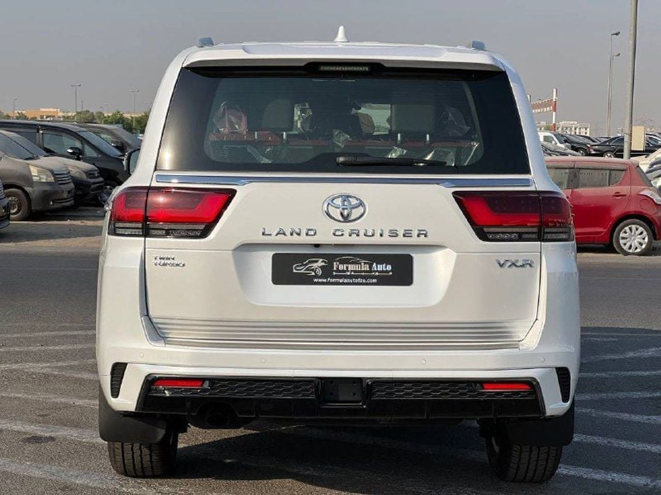 Toyota Land Cruiser VXR 3.5L PTR A/T // 2026 // FULL OPTION WITH KIT , RADAR & 360 CAMERA , HEAD UP DISPLAY // SPECIAL O