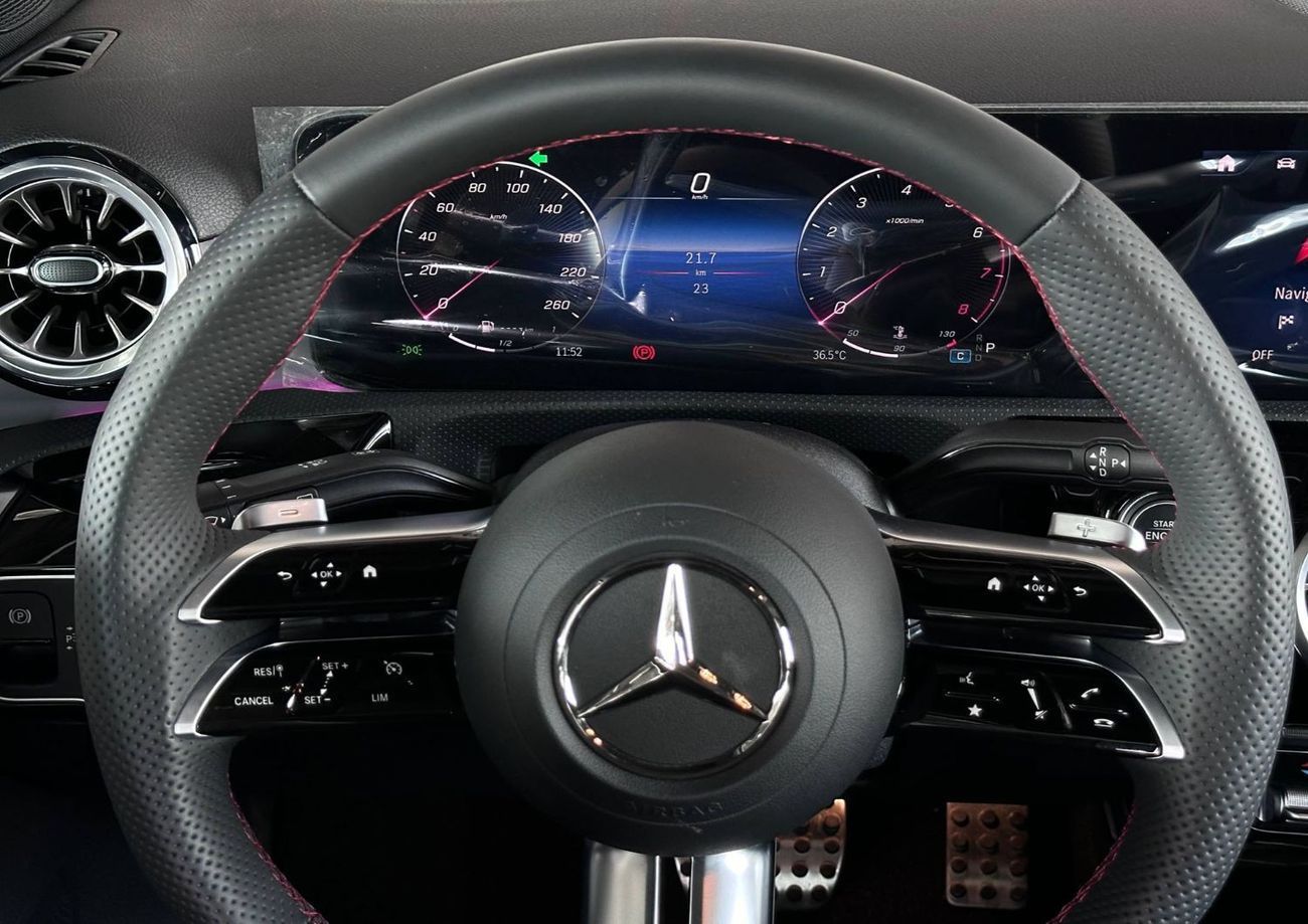 مرسيدس بنز A 200 Hatchback Std 2.0L