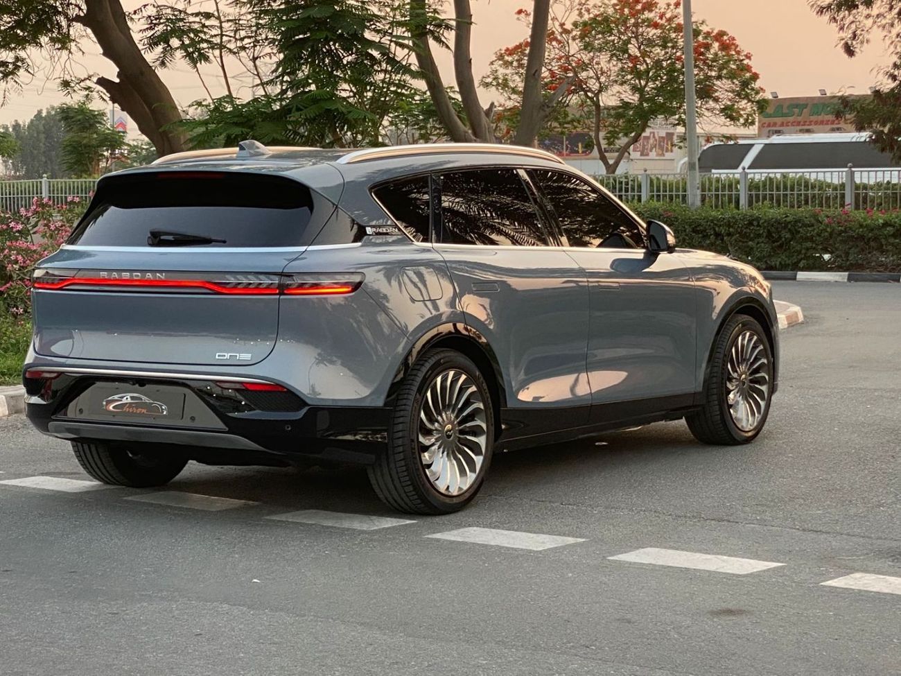 ربدان وان SUMMER OFFER - RABDAN ONE V6 2022 - GCC SPECS - WARRANTY - FULL SERVICE HISTORY - 2 KEYS  21 000 KM