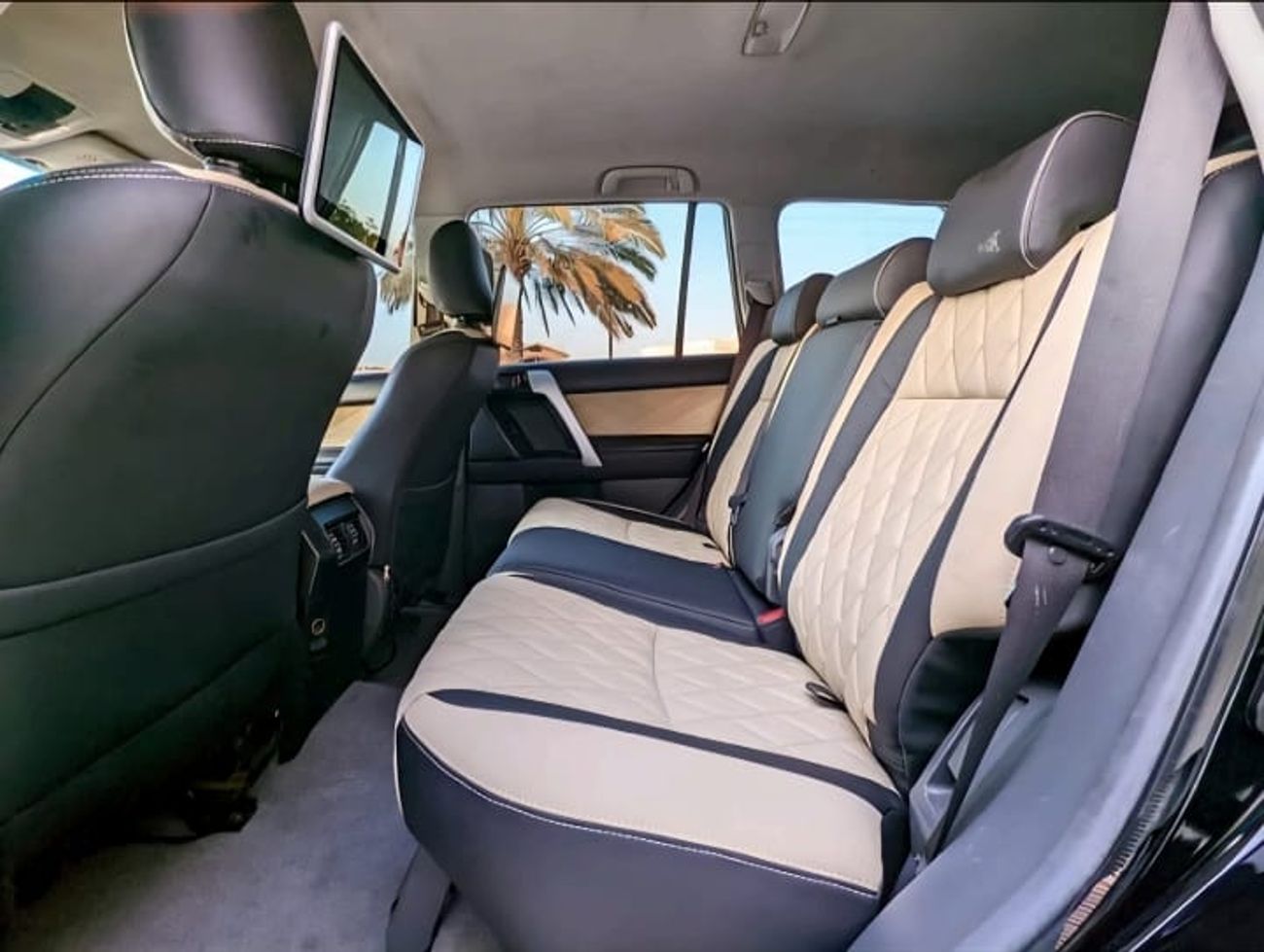 تويوتا برادو TX-L 4.0L LHD-AUTOMATIC-PETROL-4WD-7 SEATS-5 DOORS