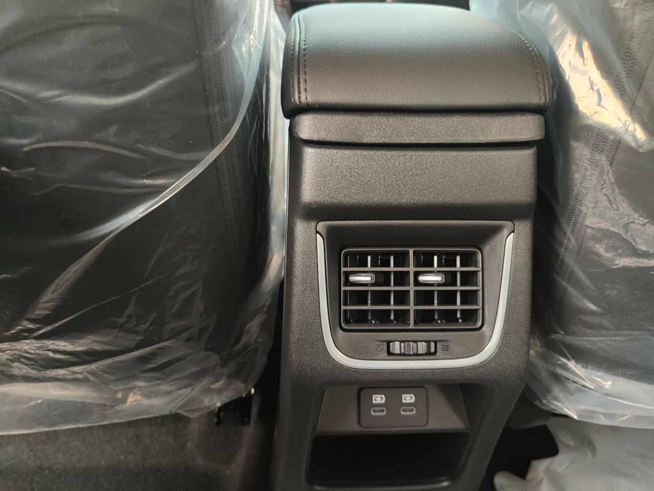 سوزوكي جراند فيتارا Suzuki Grand Vitara Suzuki Grand Vitara 1.5L Hybrid GLX , White , Automatic Model 2024, FWD