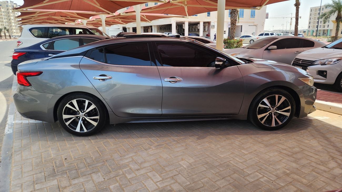 Nissan Maxima SV 3.5L