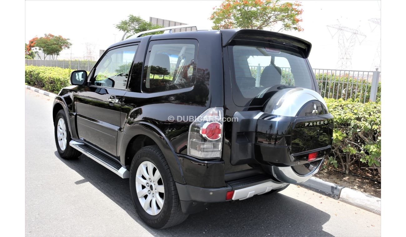 Mitsubishi Pajero MITSUBISHI PAJERO  2 DOOR 3.8 MODEL 2009  GULF SPACE