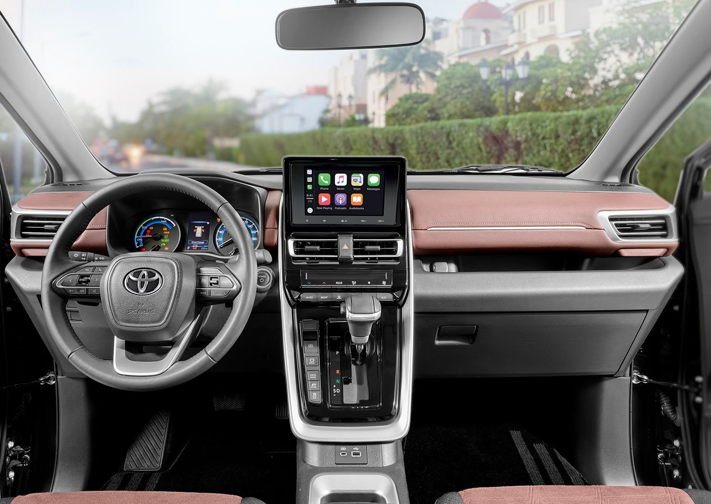 Toyota Innova interior - Cockpit