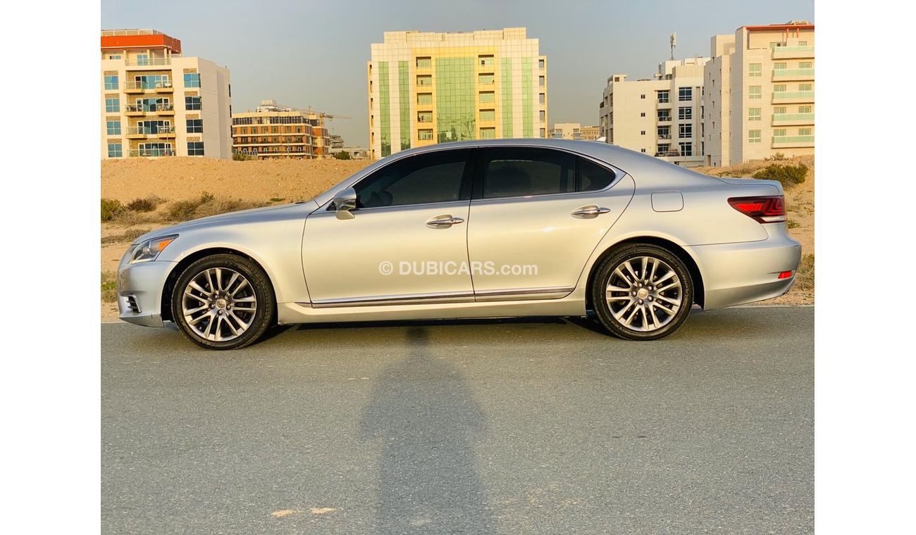 لكزس LS 460
