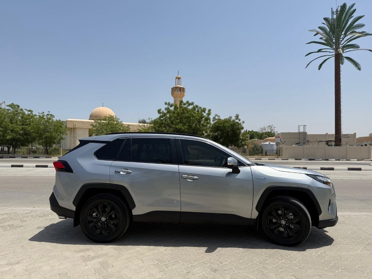 تويوتا راف ٤ Cruiser