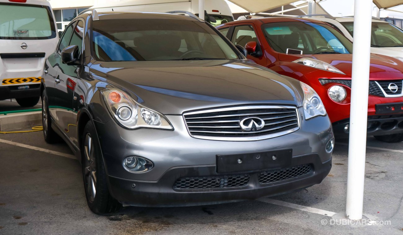 Infiniti QX50