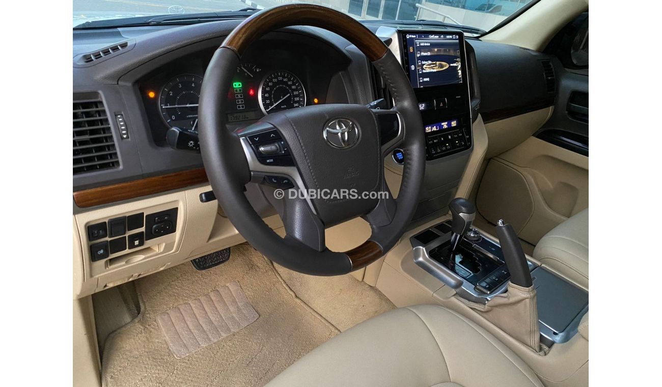 Toyota Land Cruiser GXR