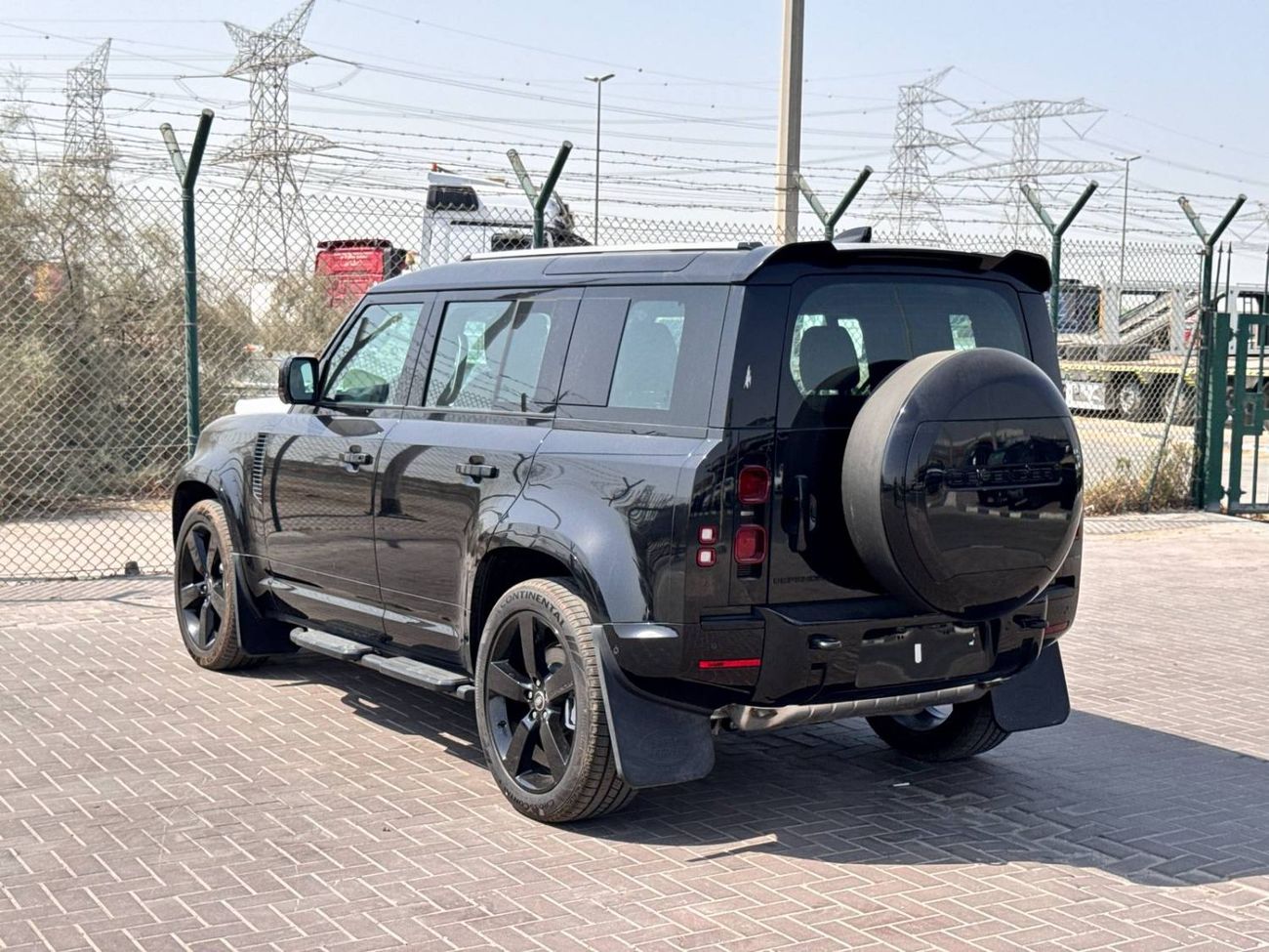 لاند روفر ديفندر 2025 DEFENDER HSE DIESEL BRAND NEW 0KM