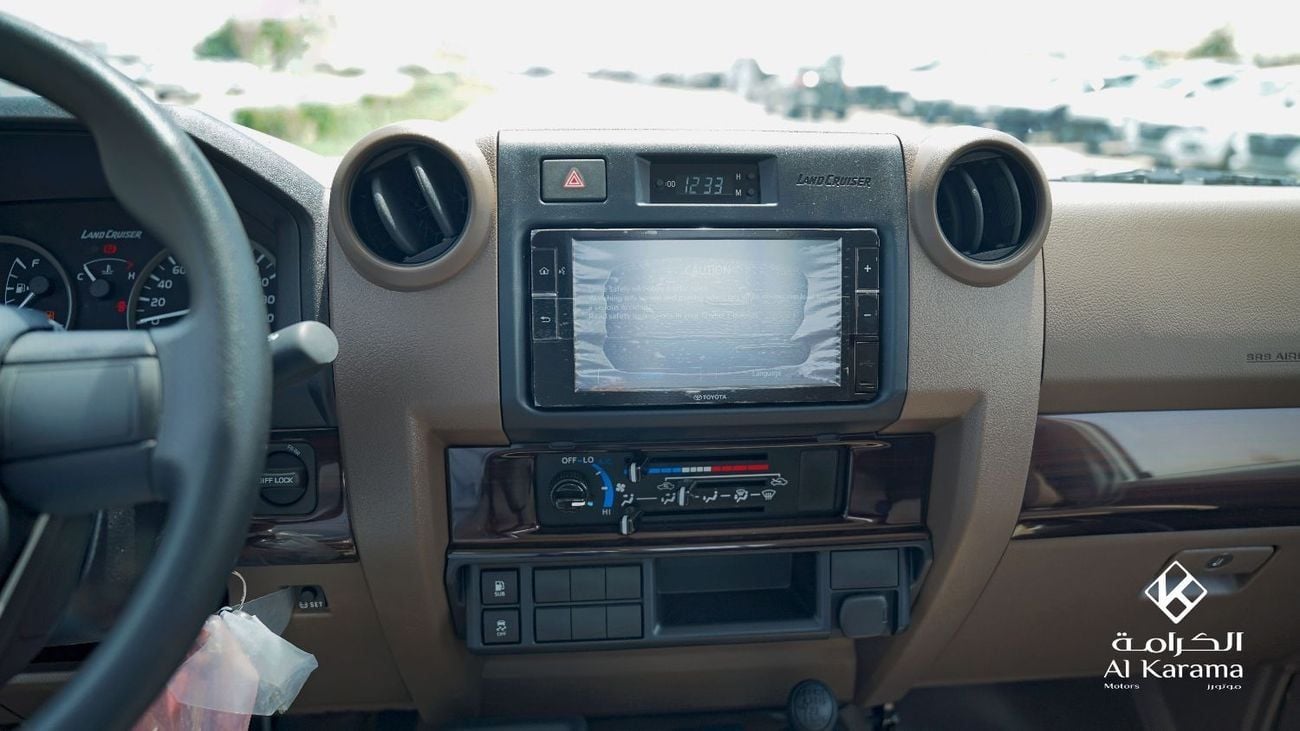 تويوتا لاند كروزر بيك آب Single Cabin | 2.8L Diesel Engine with 4x4 Manual Transmission | Diff Lock