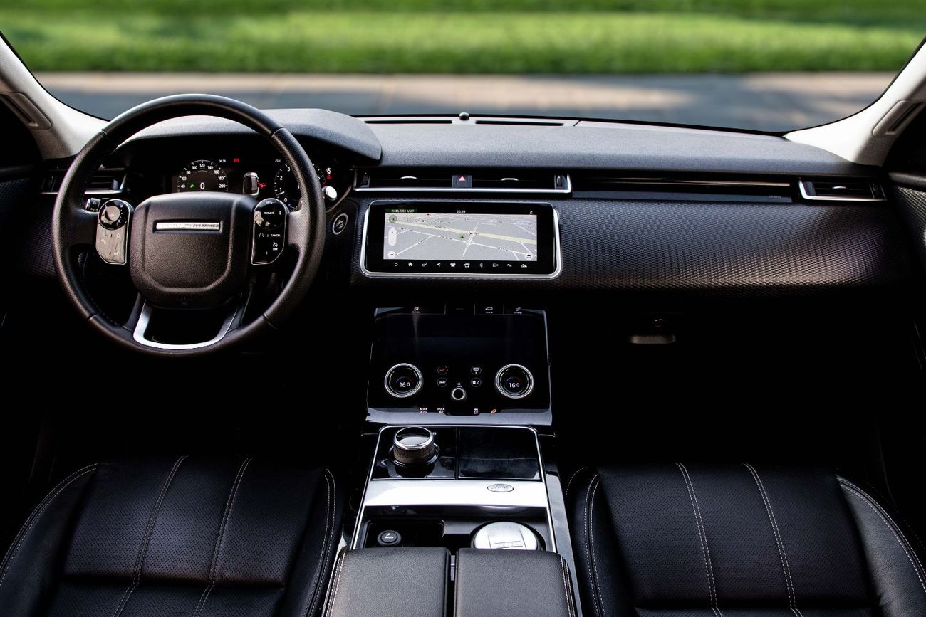 لاند روفر رينج روفر فيلار | 2,937 P.M  | 0% Downpayment | Magnificient Condition!