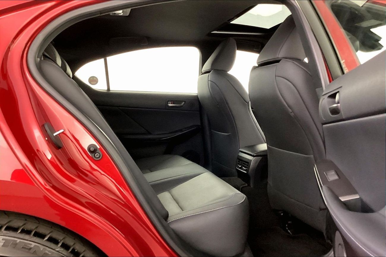 Lexus IS350 F Sport Platinum | Guaranteed Warranty | 0 Down Payment