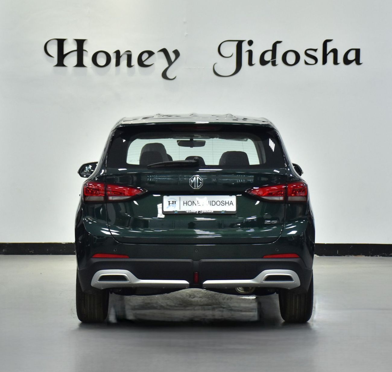 أم جي ZS EXCELLENT DEAL for our MG ZS 1.5L ( 2026 Model ) in Green Color GCC Specs