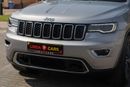 Jeep Grand Cherokee Limited 3.6L Jeep Grand Cherokee Limited 2018 GCC under Warranty with Flexible Down-Payment.