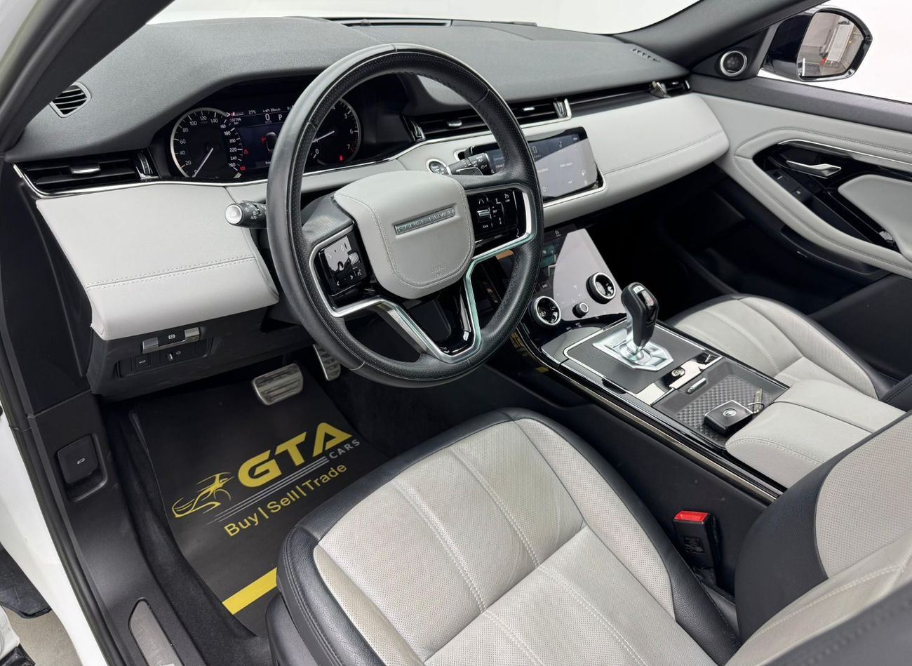 لاند روفر رانج روفر إيفوك P200 R-Dynamic SE 2.0L