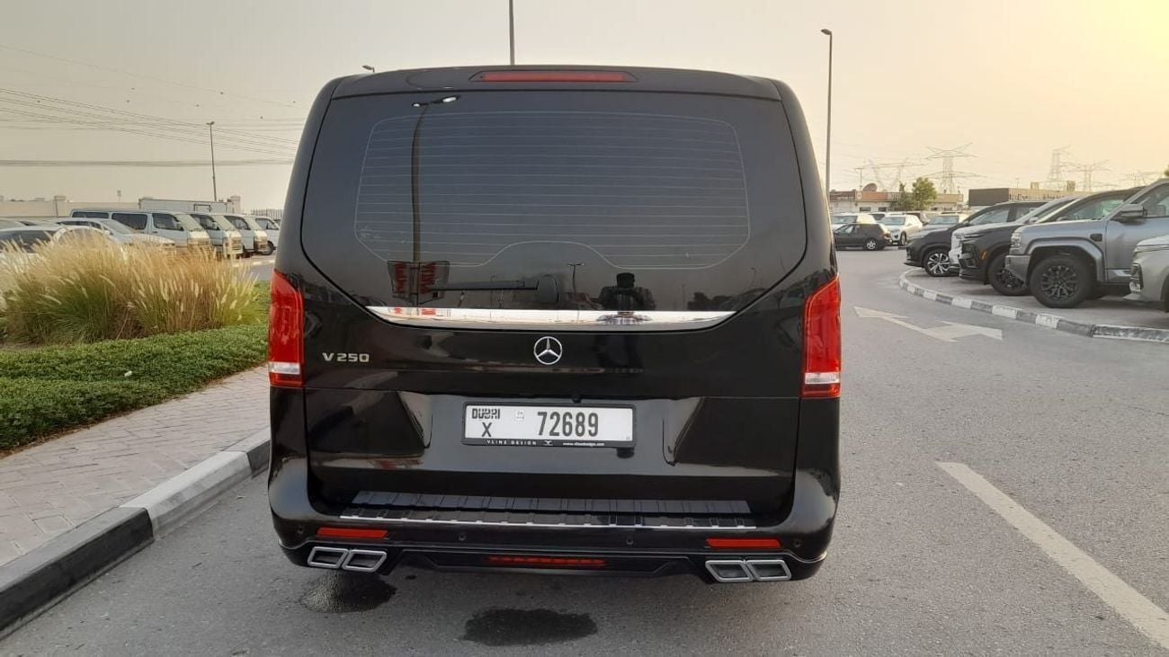 Mercedes-Benz V 250 Vip interior original car low kms personal use from new