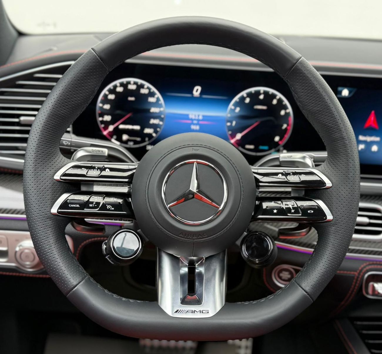 مرسيدس بنز GLE 53 AMG AMG 4MATIC+ 2025 Mercedes-Benz GLE 53 AMG ,EMC Warranty ,Excellent Condition ,GCC