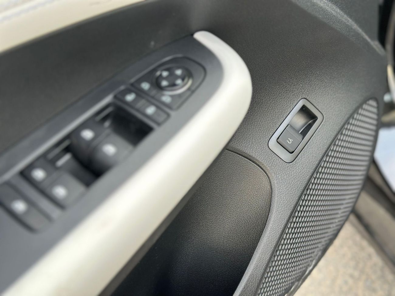 بي واي دي سيل 05 DM-i 2025 BYD SEAL 05 DMI (Export price 50000 Aed)