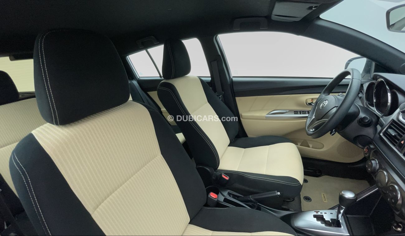 تويوتا يارس SE+ 1.5 | بدون دفعة مقدمة | اختبار قيادة مجاني للمنزل