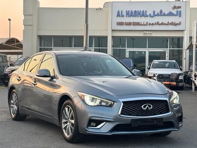 Infiniti Q50 Premium 2.0L
