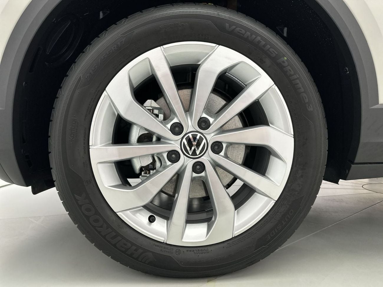فولكس واجن T ROC STYLE T-Roc Style with Sunroof 1.4L |  Premium Interior | VW Certified | GCC Specs