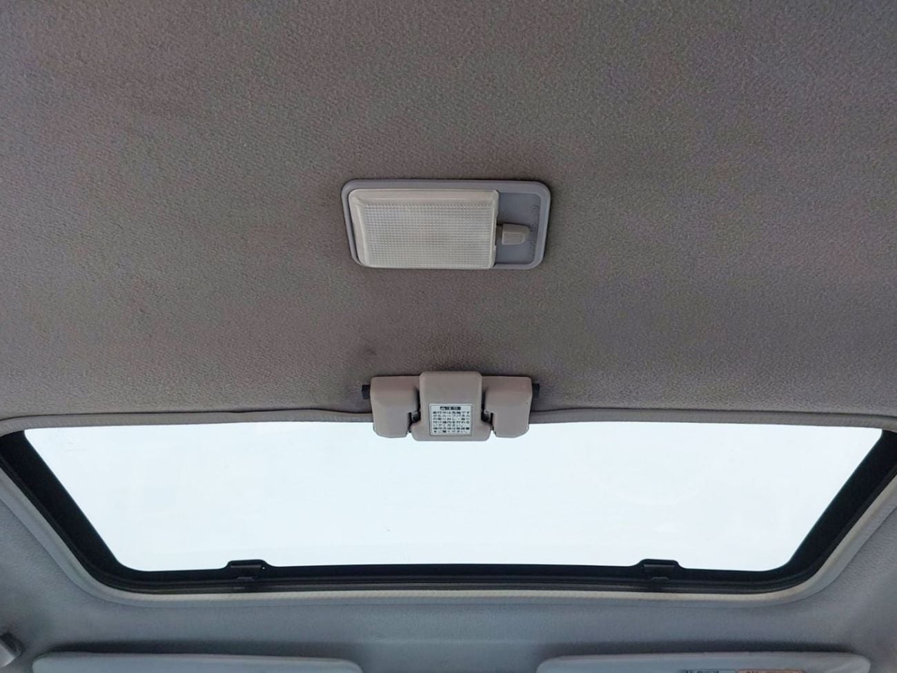 تويوتا هيلوكس TOYOTA HILUX PICK UP RHD 1998 MODEL 2.4 L DIESEL AUTOMATIC(PM01640)