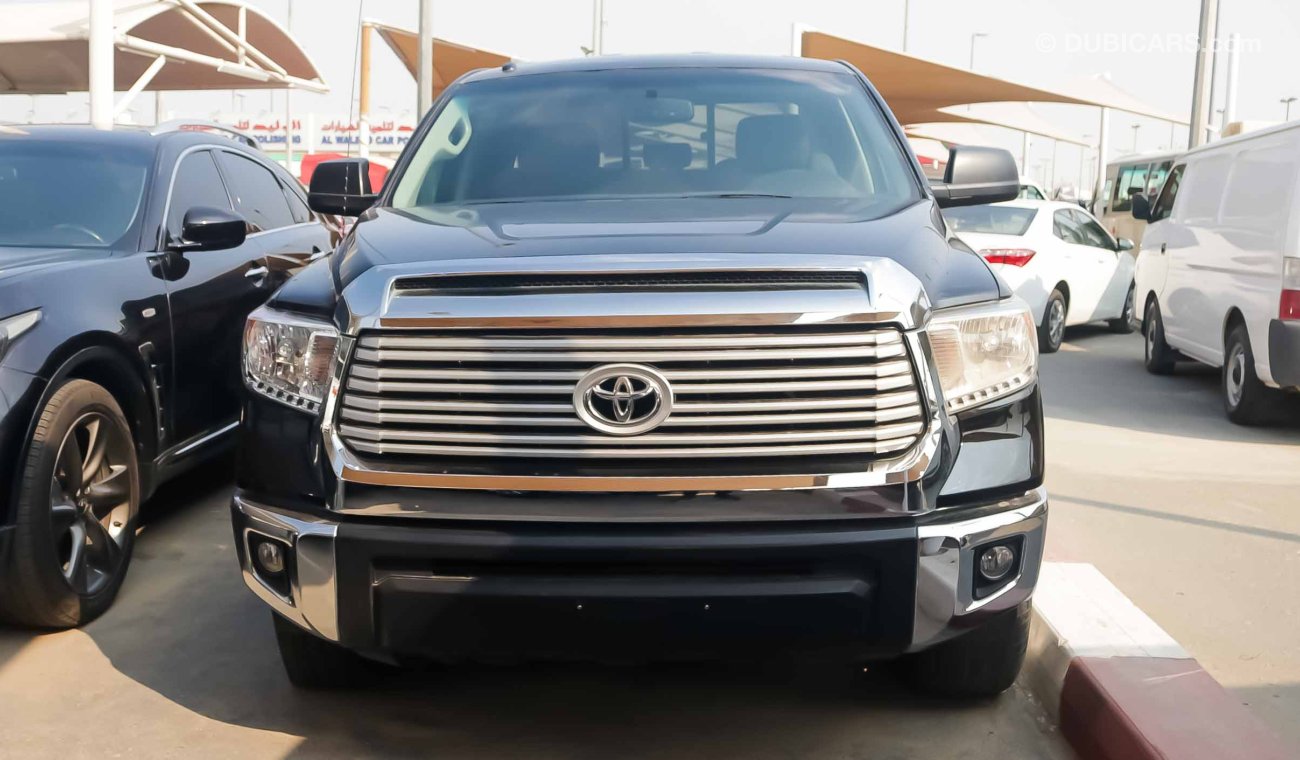 Toyota Tundra 5.7 L V 8