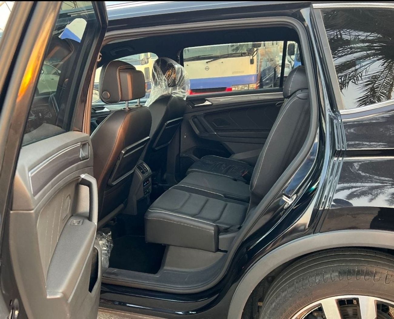 فولكس واجن تيجوان Right-Hand drive 2.0cc diesel Auto