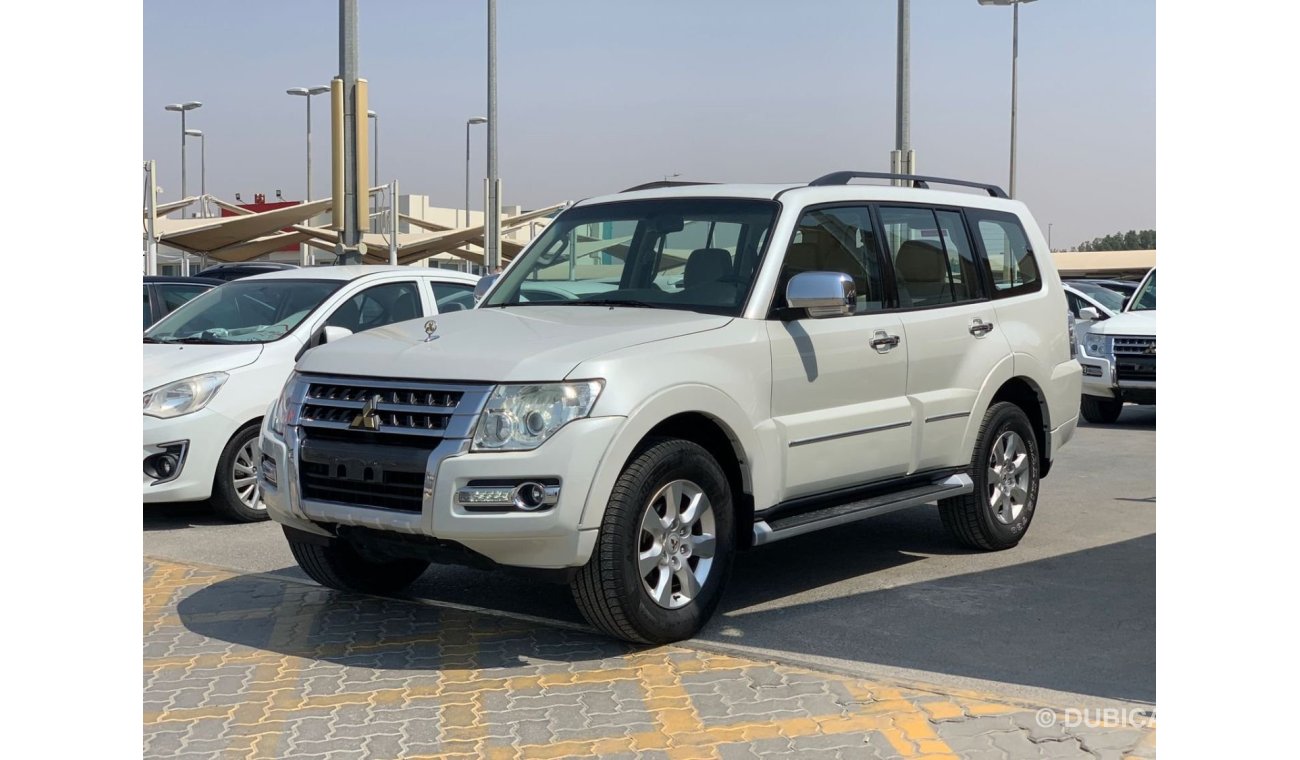 Mitsubishi Pajero Mitsubishi Pajero 2019 V6 3.0L - Sunroof Ref#512