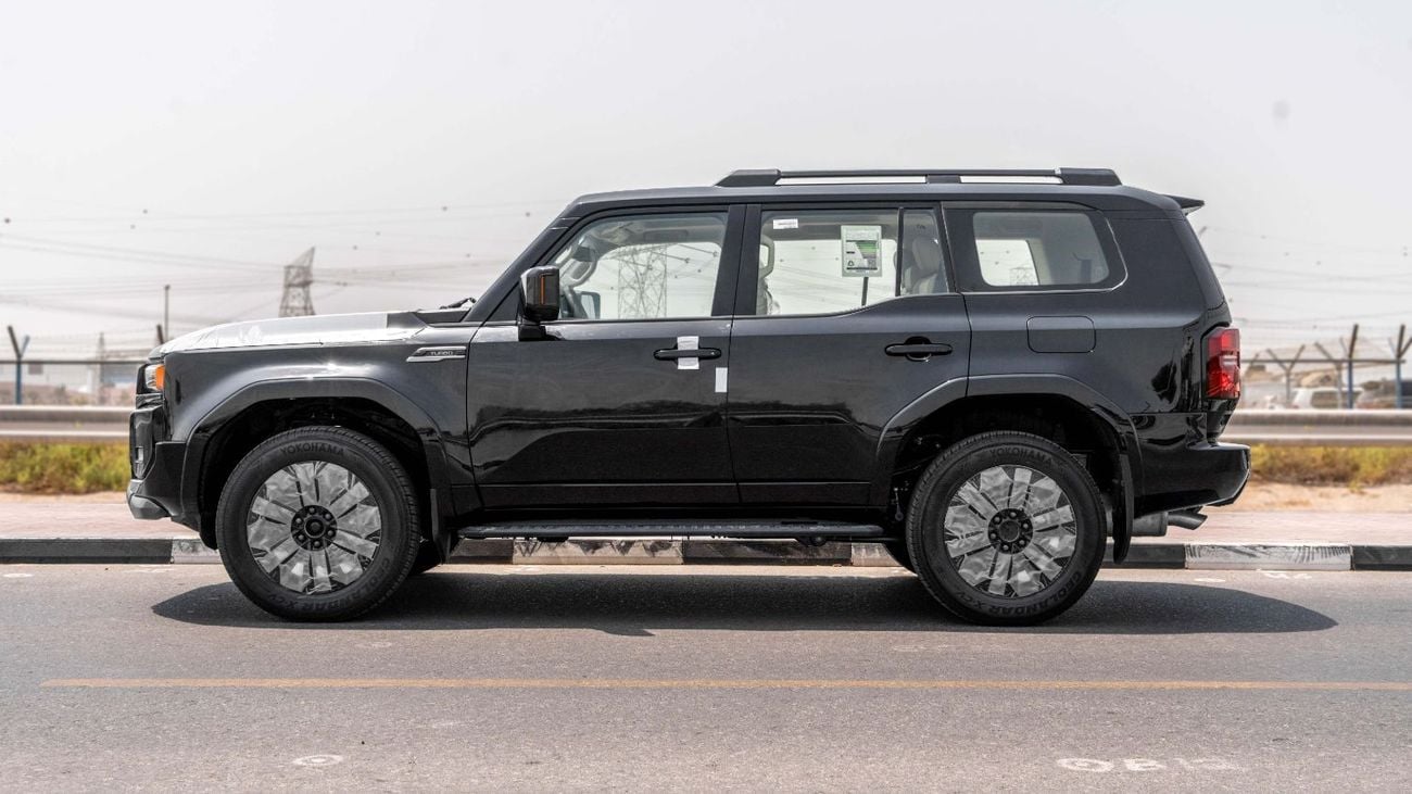 تويوتا برادو 2026 Toyota Prado VXL 2.4L AT Petrol (Black-Beige)