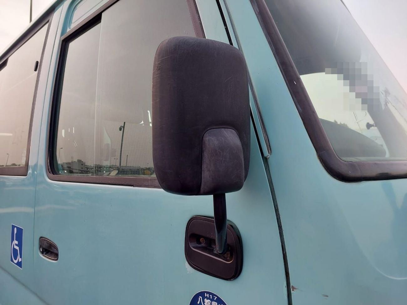 Toyota Coaster TOYOTA COASTER BUS RHD 2001 MODEL 4.2 L DIESEL AUTOMATIC(PM10587)