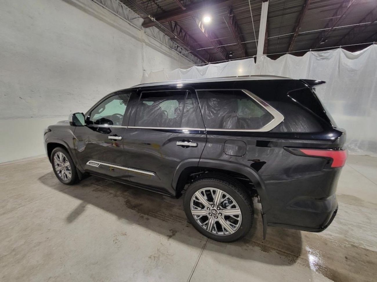 Toyota Sequoia HYBRID
