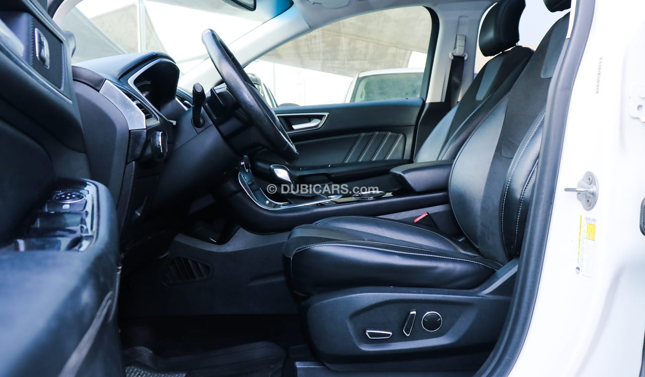 Ford Edge Model 2015, American import, white color, panorama, fingerprint, installed, in excellent condition,