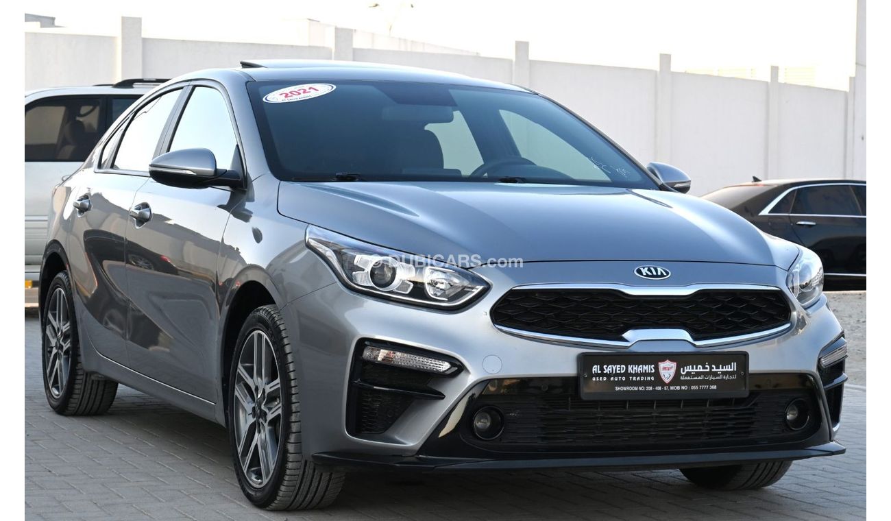 Kia Cerato Top Kia Cerato 2021 GCC full option in excellent condition