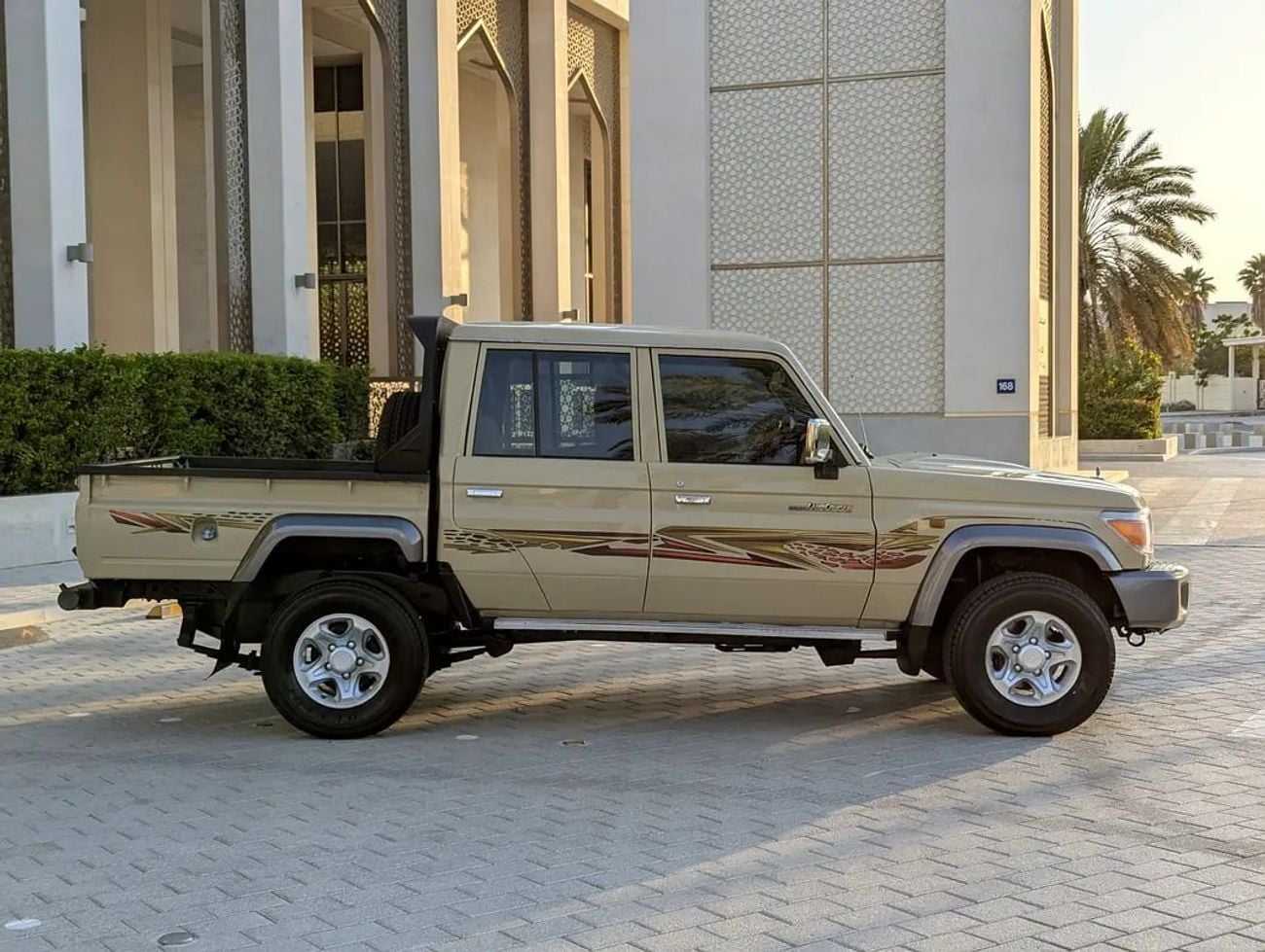 Toyota Land Cruiser 70 LC 79 LX - DIESEL - GCC Specs - Ready Adventure!