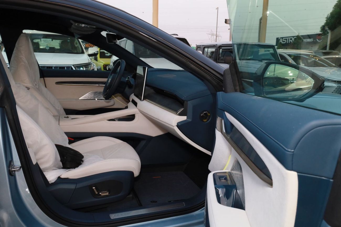 زيكر 001 ZEEKR 001 FLAGSHIP AWD 2024