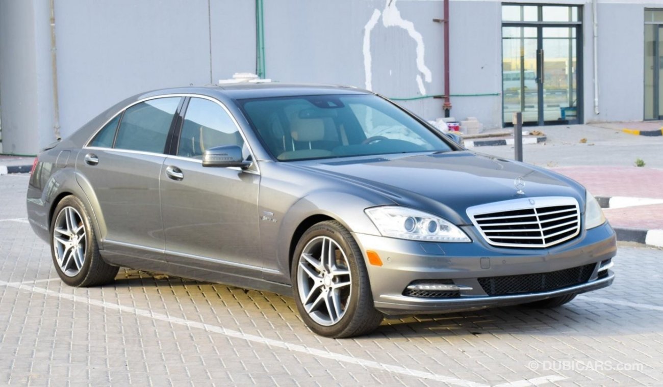 Mercedes-Benz S 550