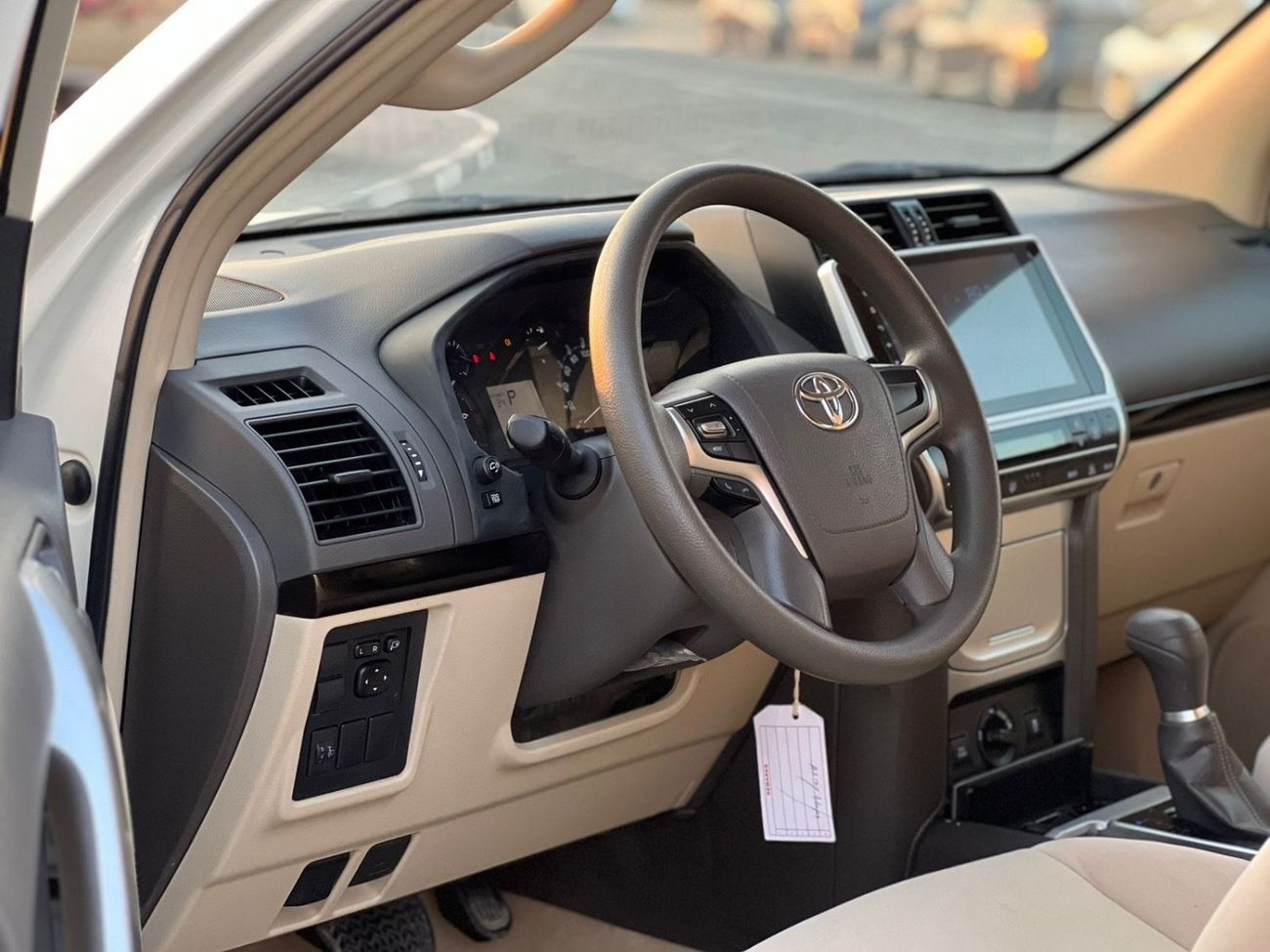 تويوتا برادو 2023 Toyota Prado TX 2.7L V4- AWD 4x4 - Full Screen - 3 key - No Accident - 7 Seater