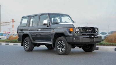 Toyota Land Cruiser 70 LC76 HT VXR 2026 Toyota Land Cruiser LC76 2.8L AT Diesel Full Option (Gray)