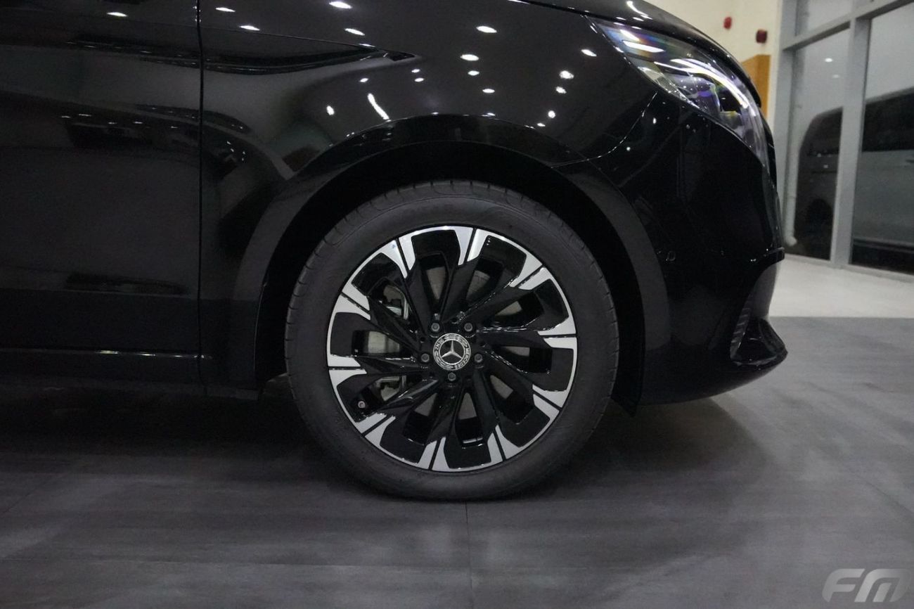 مرسيدس بنز V 300 VIP BUSINESS VAN –  FULL LUXURY OPTION | BRAND NEW | GCC | 2025