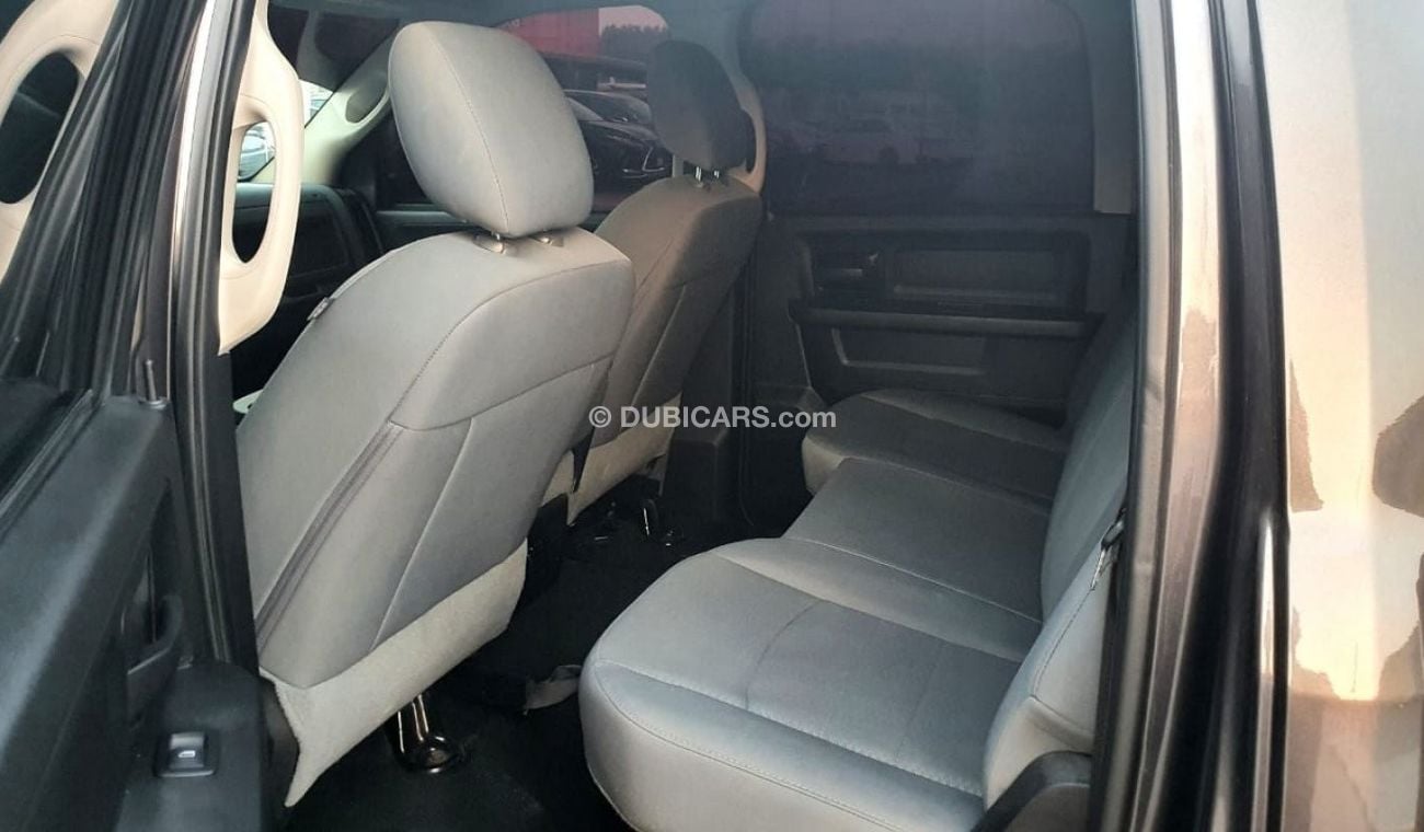 رام 1500 دوج رام 1500 كلاسك اكسبريس هيمي  v8 5.7L