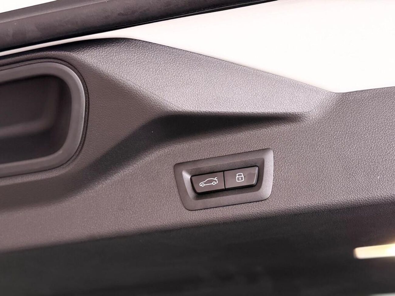 BMW X5 3.0 50e 25.7kWh M Sport Steptronic xDrive Euro 6 (s/s) 5dr (EXPORT ONLY) Right hand drive