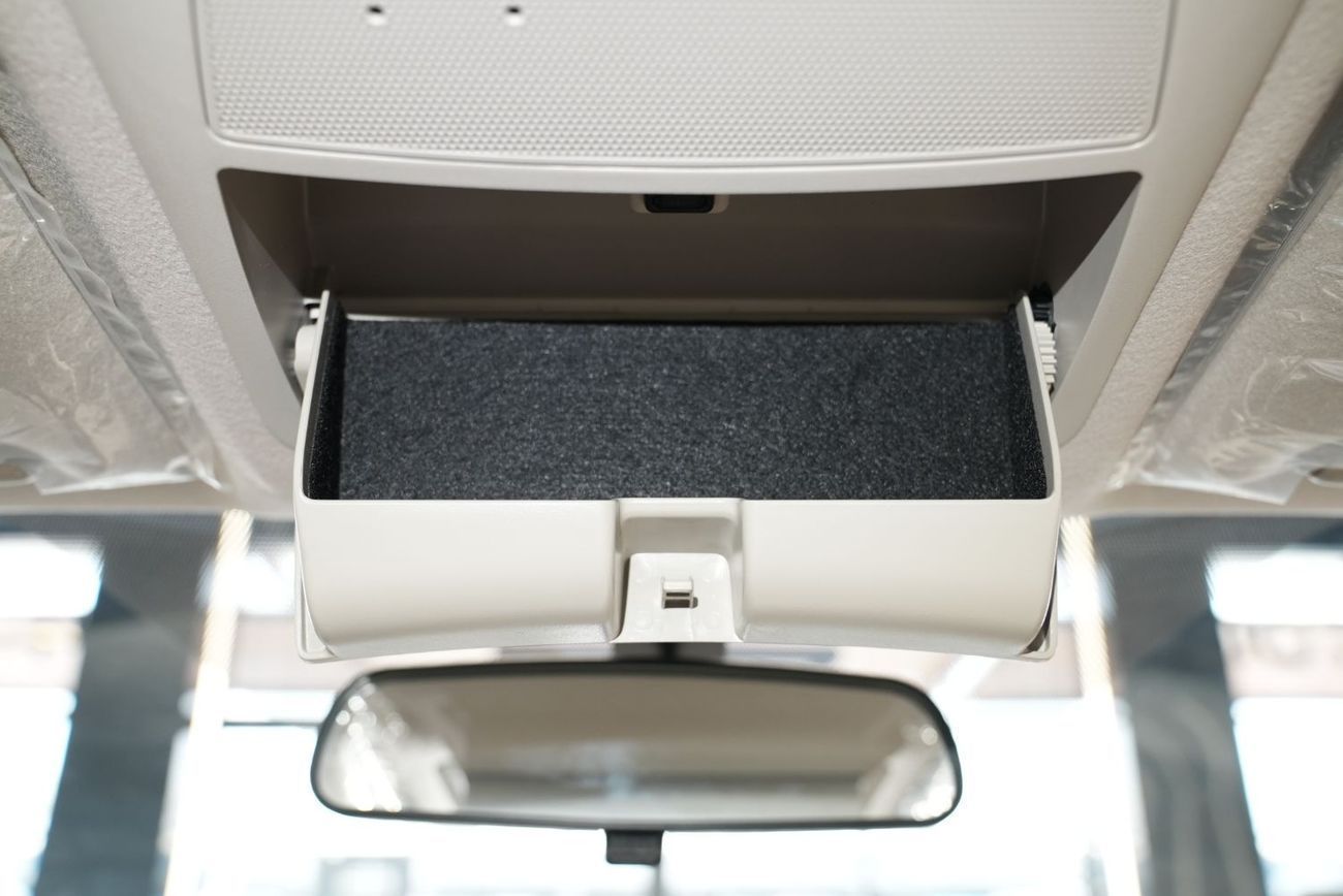 نيسان إكستيرا SE 2.5L RWD